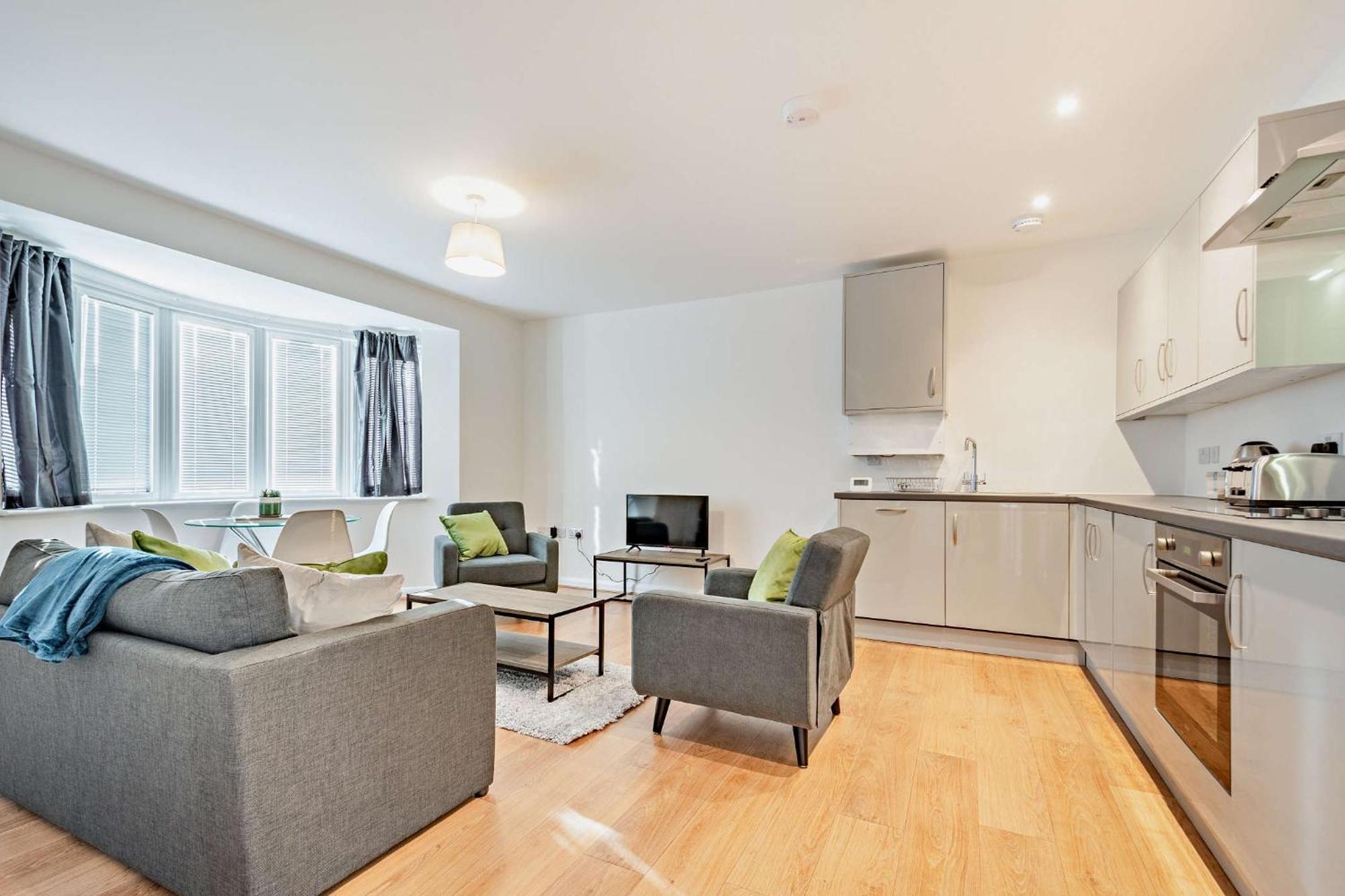 Modern, City Living Apartments- Private Parking Oxford Exterior photo
